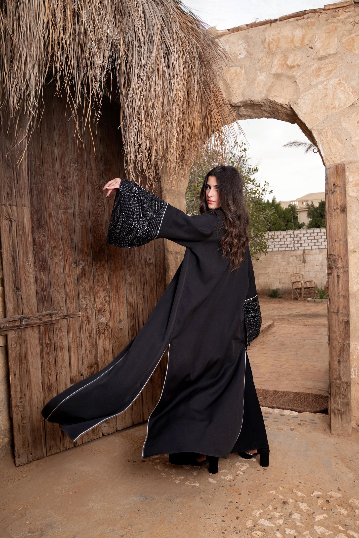 Black Crystal Abaya