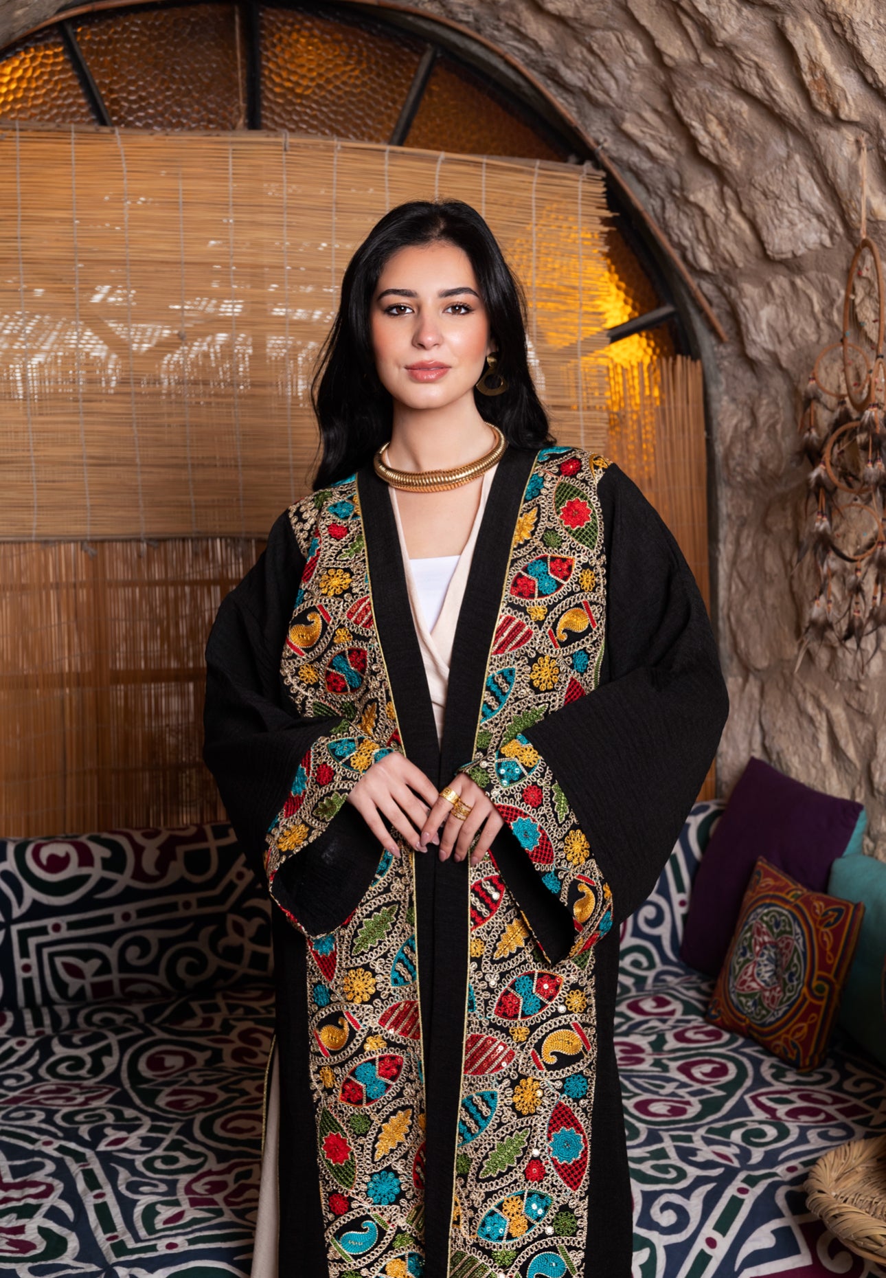 Embroidered Noir Abaya