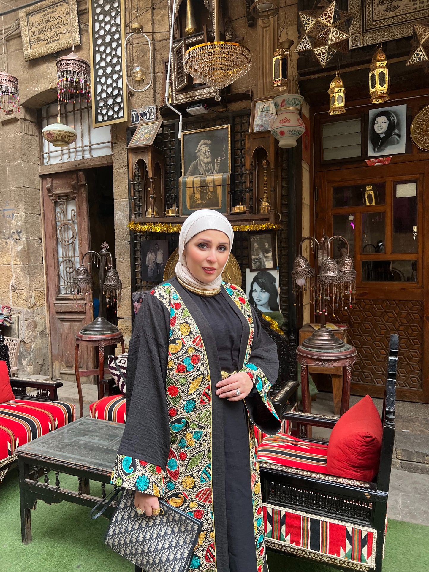 Embroidered Noir Abaya